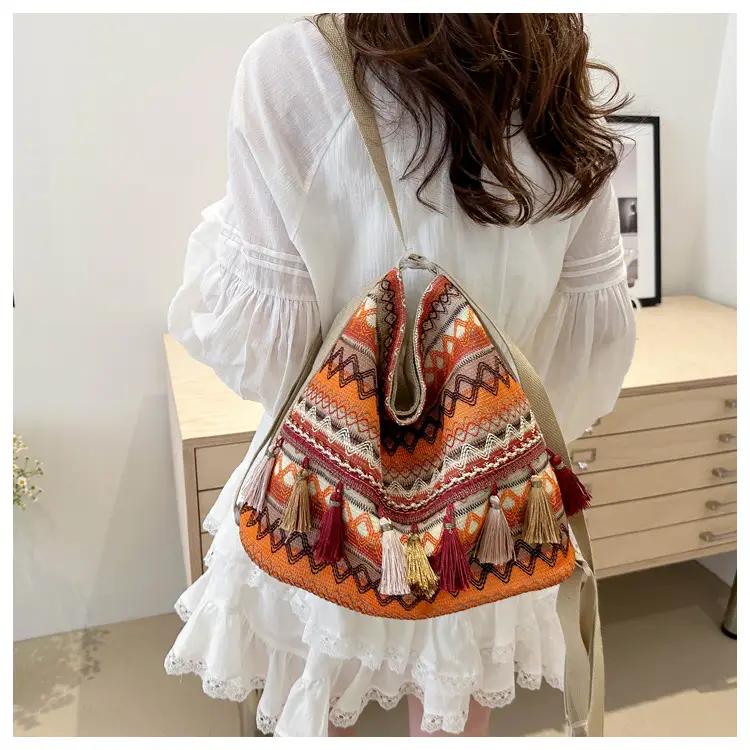 Women's Ethnic Tassel Shoulder Bag 2024 — feature 15
