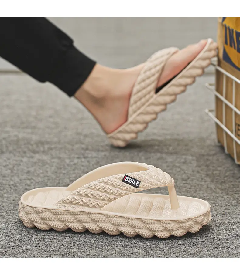 Guangdong Flip-flops Men's Summer Sports Large Size Flip-flops Soft Sole Slippers Beach Non-slip Wear-resistant Soft-soled Sandals — feature 20