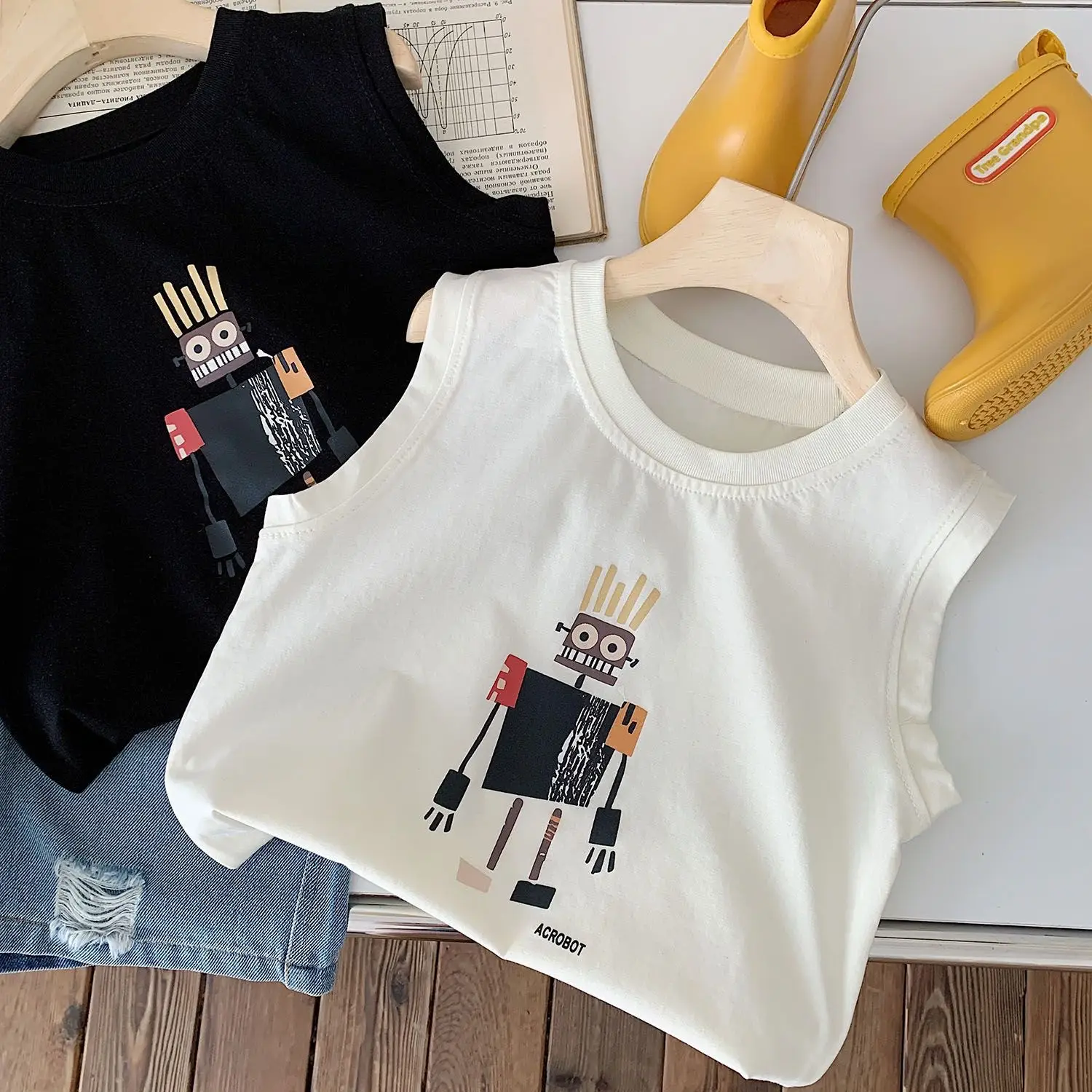 Baby's Black Sleeveless Cotton Vest with Cartoon Print — feature 5