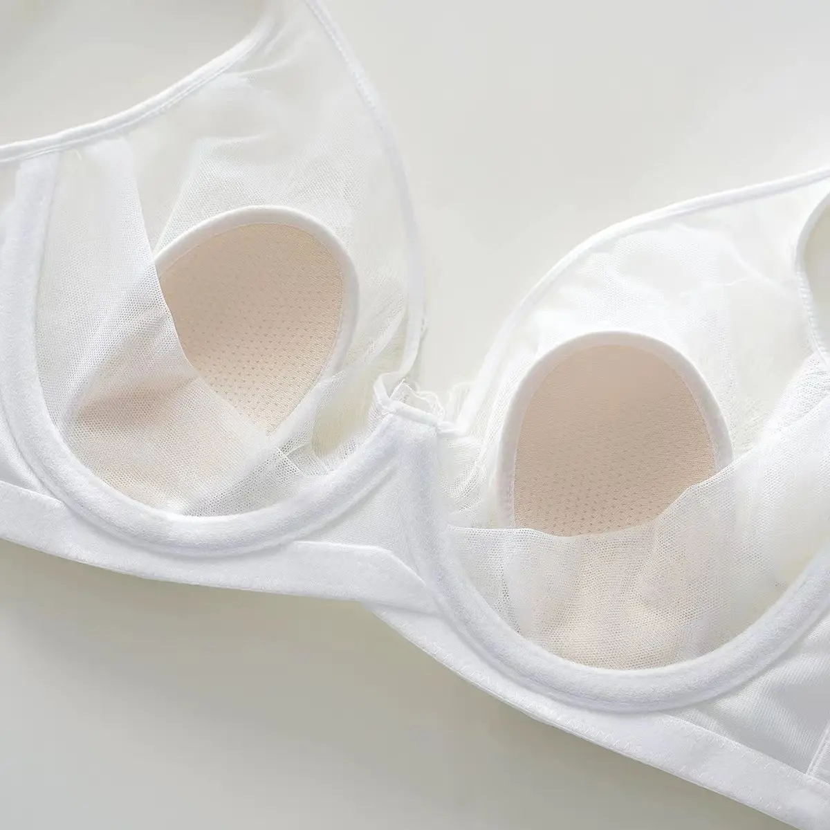 Ultra-Thin Mesh Embroidered Bra Large Bust Small — feature 8