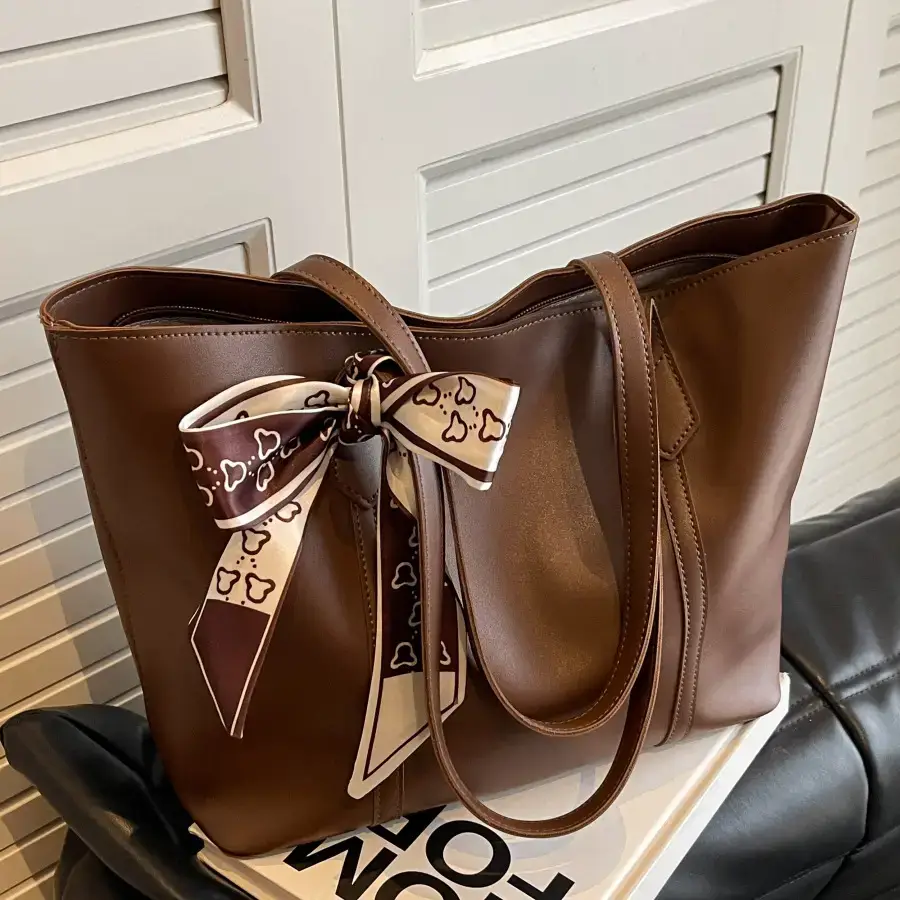 Women's Cream High-end Tote Bag with Bow Design - Image 6