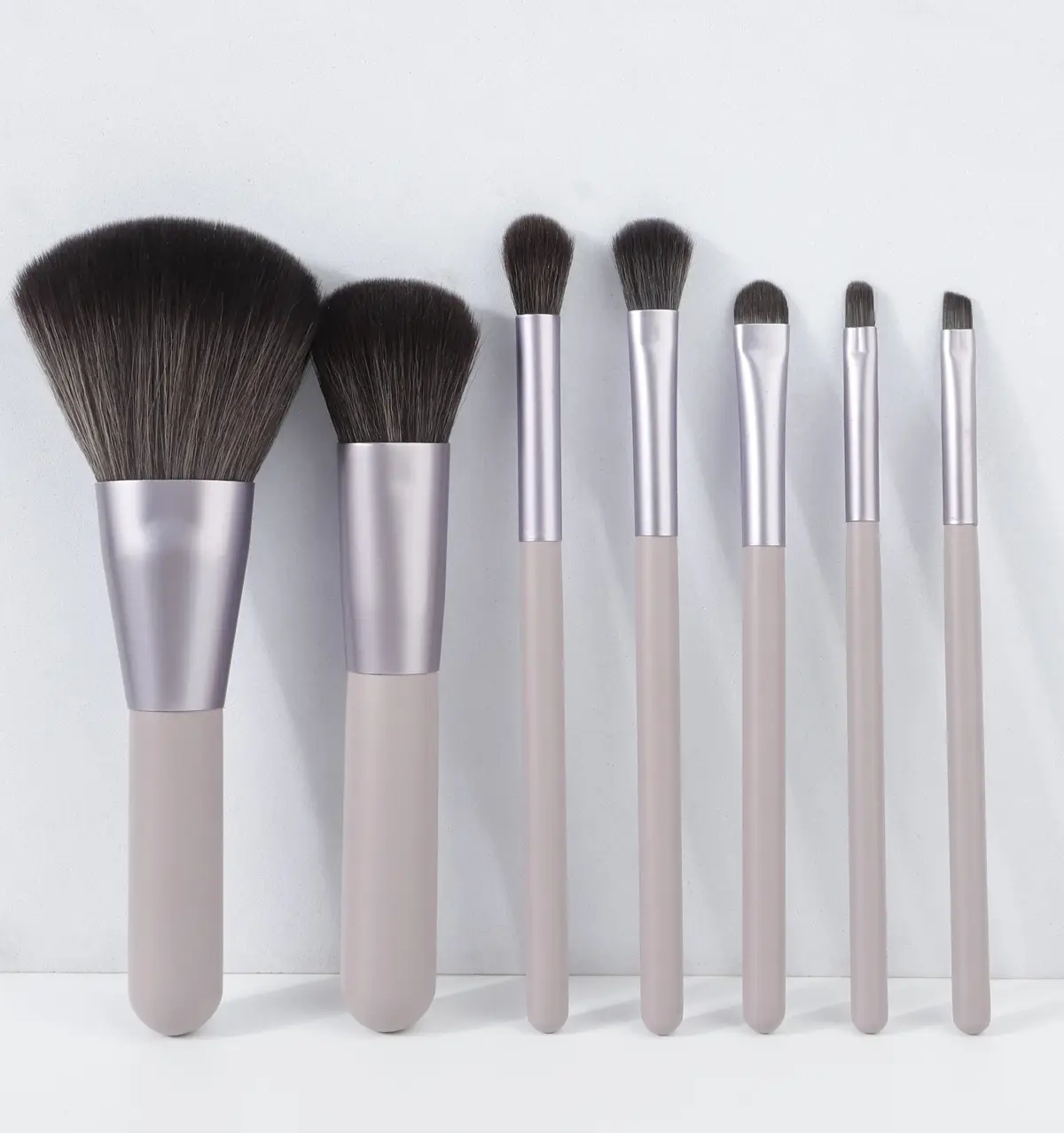 7 Piece Makeup Brush Set for Beginners & Pros β feature 2