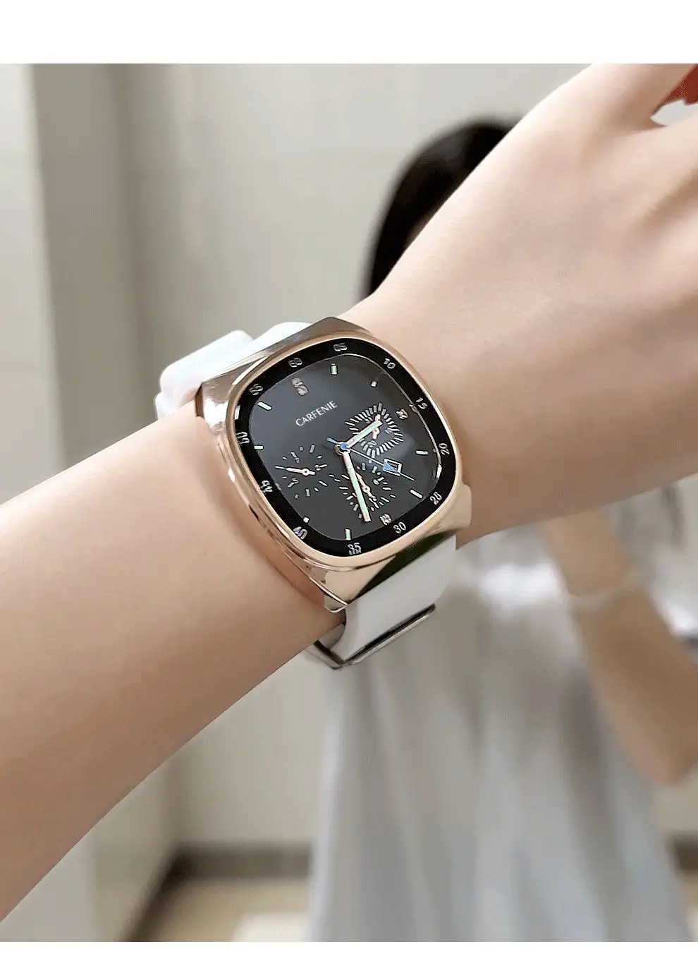 Cafenie Large Square Quartz Watch Black — feature 2