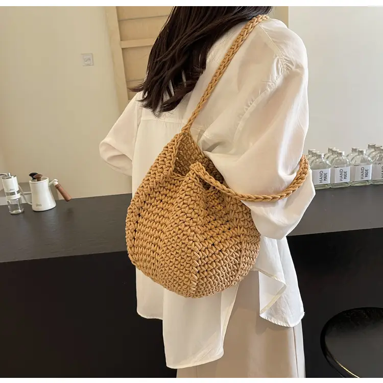 Women's Hollow Woven Bucket Bag Large Capacity Travel Bag — feature 21
