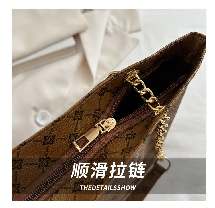 Vintage Textured Chain Shoulder Bag Women 2024 — feature 7