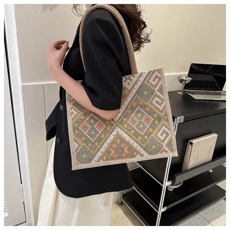 Large Capacity Ethnic Embroidered Tote Bag for Women — feature 11