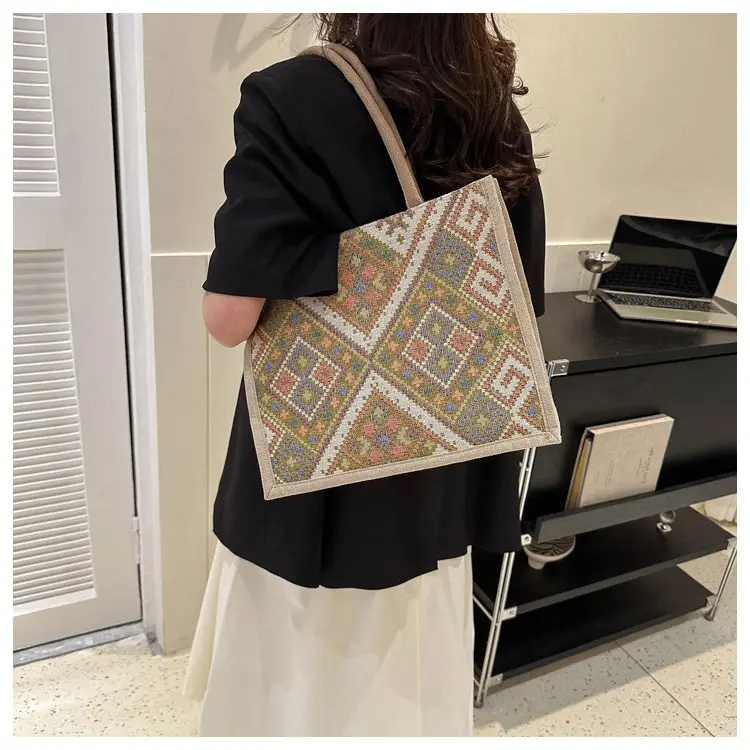 Large Capacity Ethnic Embroidered Tote Bag for Women — feature 12