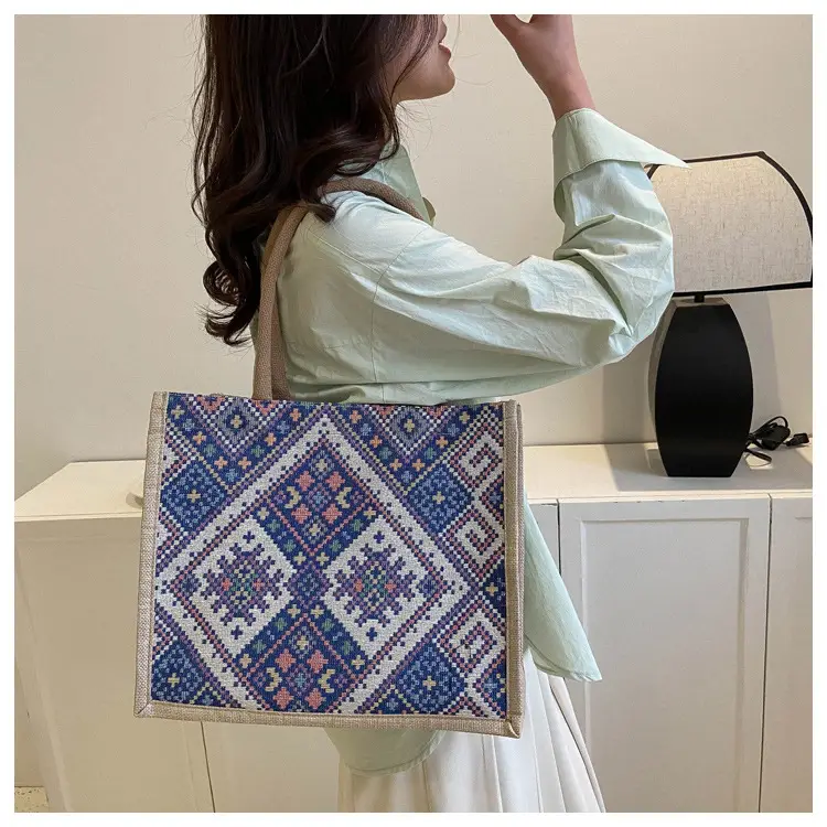 Large Capacity Ethnic Embroidered Tote Bag for Women — feature 16