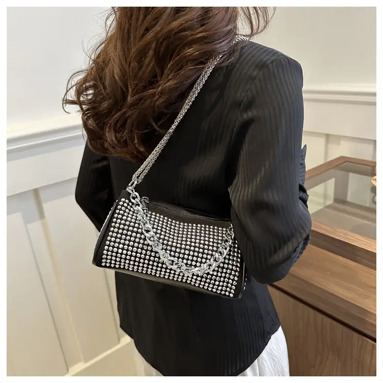 Black Full Diamond Chain Crossbody Bag for Women 2024 — feature 11