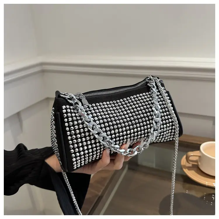 Black Full Diamond Chain Crossbody Bag for Women 2024 — feature 8
