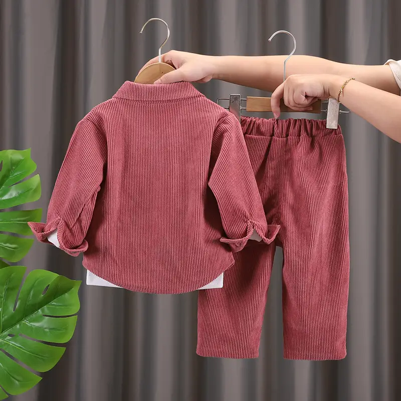 Wholesale autumn boys and girls baby autumn two-piece set boys and girls Korean fashion corduroy shirt two-piece set