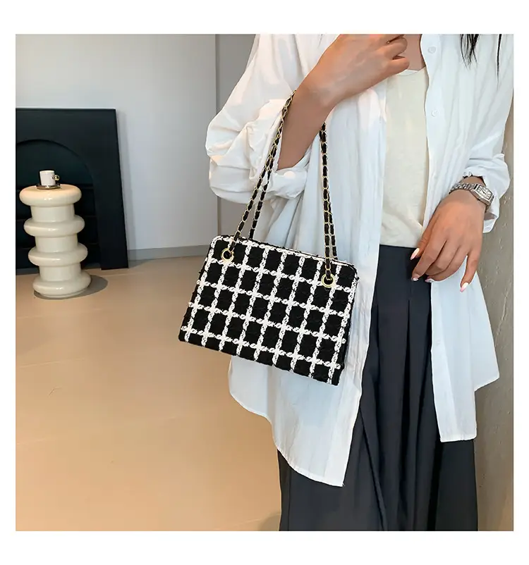 Women Plaid Woolen Shoulder Bag Chain 2024 Spring Summer — feature 11