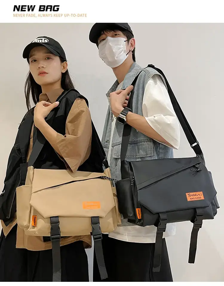 Ins College Student Shoulder Bag Black Harajuku Messenger — feature 4