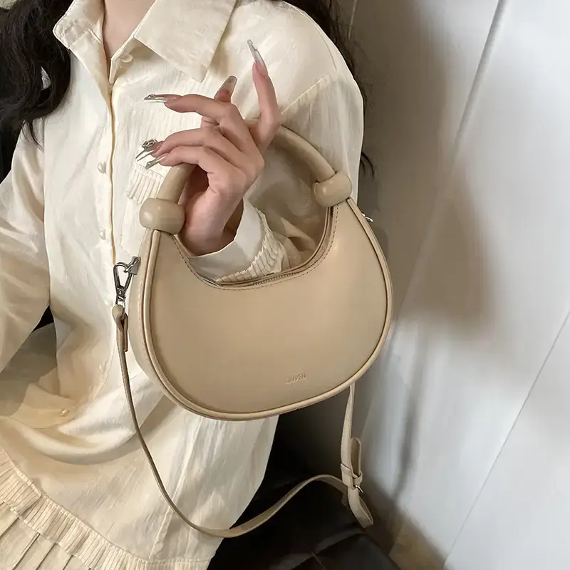 Black Textile Shoulder Bag for Women - Image 7
