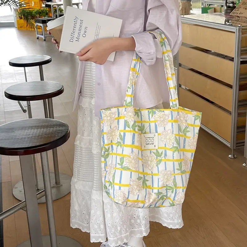 Ins Summer Floral Shoulder Bag Large Capacity Western Style Canvas Bag Female Student Class Book Bag Shopping Bag - Image 5