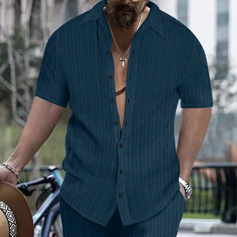 Men's Maroon Short Sleeve Shirt with Button Front - Image 5