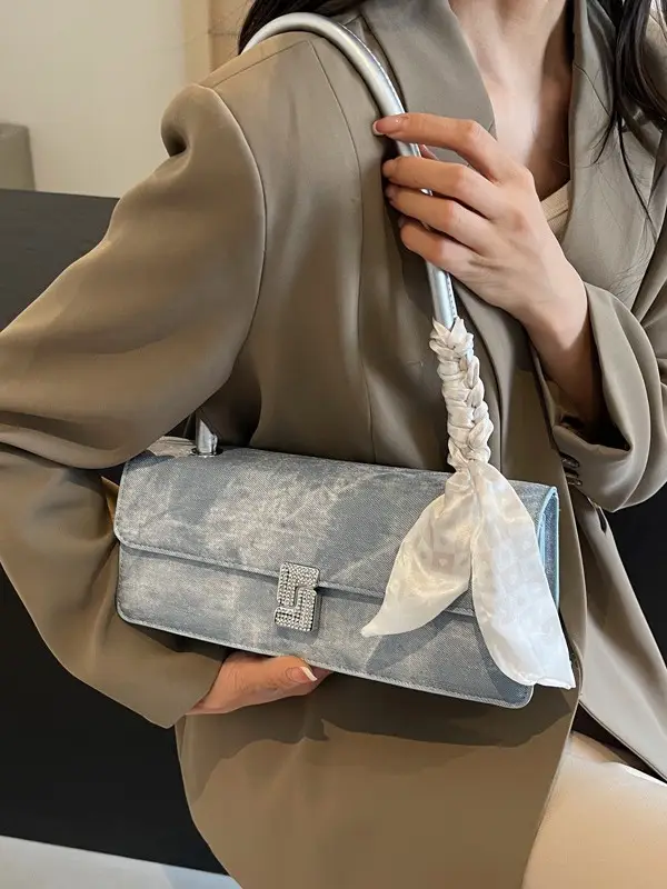 Women's Silver Embroidered Lock Shoulder Bag 2024 - Image 5