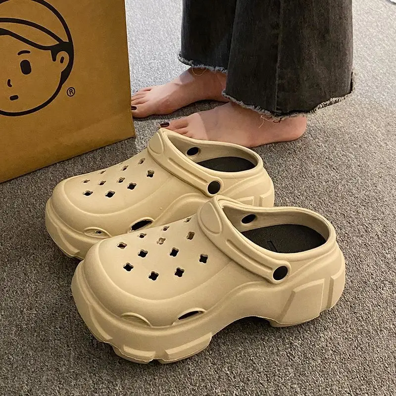 Internet Celebrous Cave Shoes Women's Summer Outwear Explosions Sandals Thick Sole Baotou Beach Two-Wearing EVA Garden Shoes Women