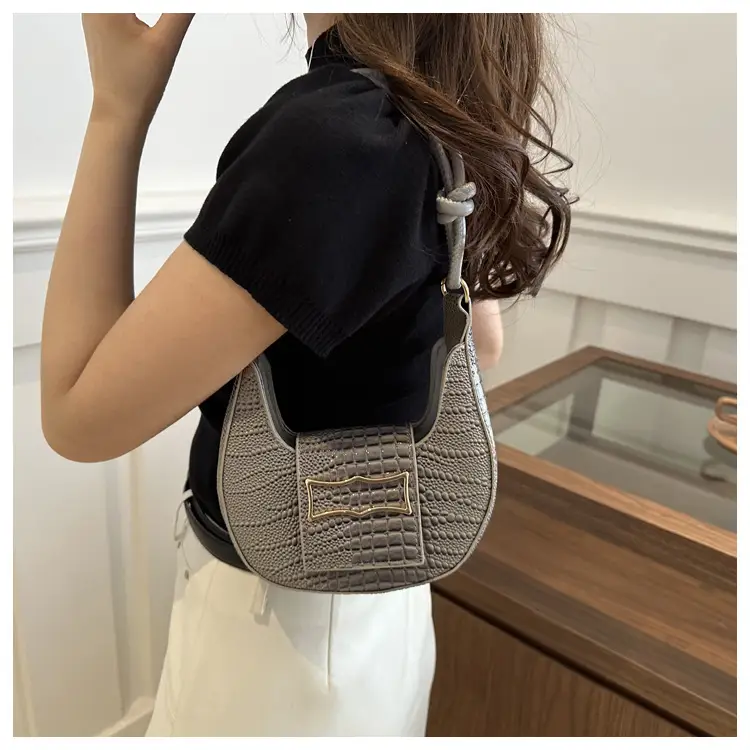 White Crocodile Pattern Shoulder Bag for Women — feature 20