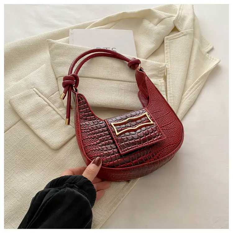 White Crocodile Pattern Shoulder Bag for Women - Image 4