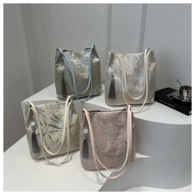 New Chinese Style Embroidered Tote Bag Women 2024 — feature 18
