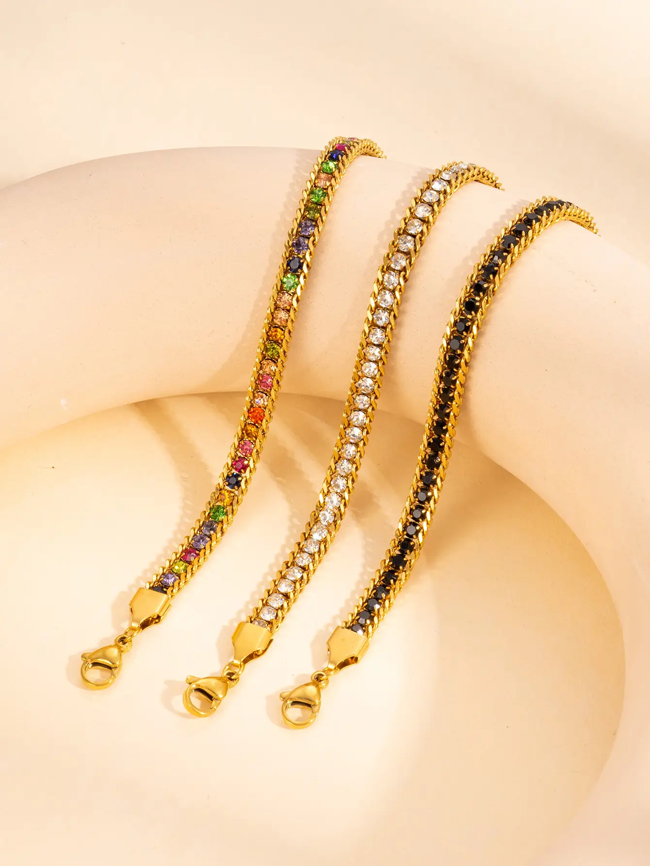 Luxury Titanium Bracelet with Micro-Inlay & Three-Layer Design — feature 11