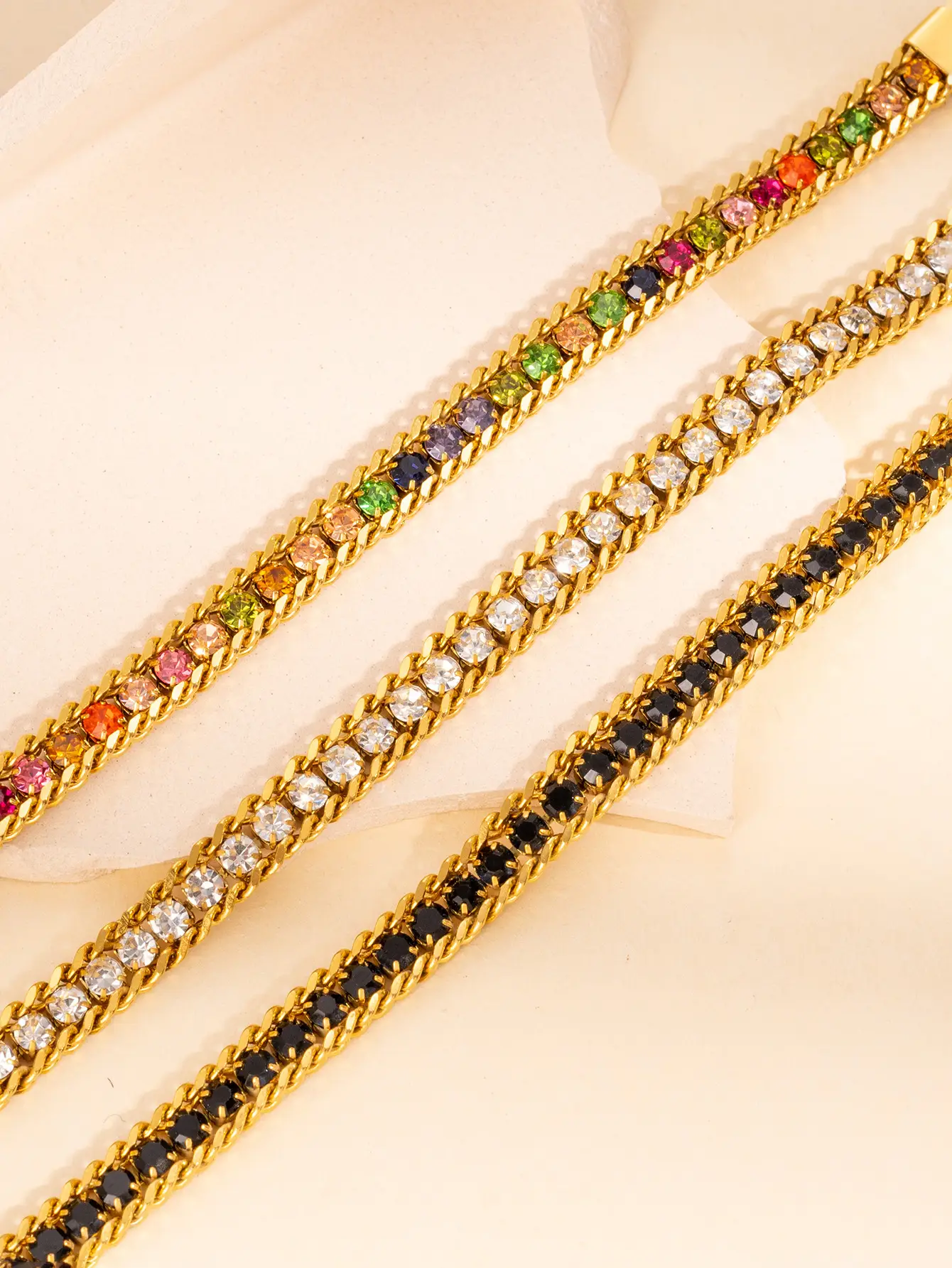 Luxury Titanium Bracelet with Micro-Inlay & Three-Layer Design — feature 12