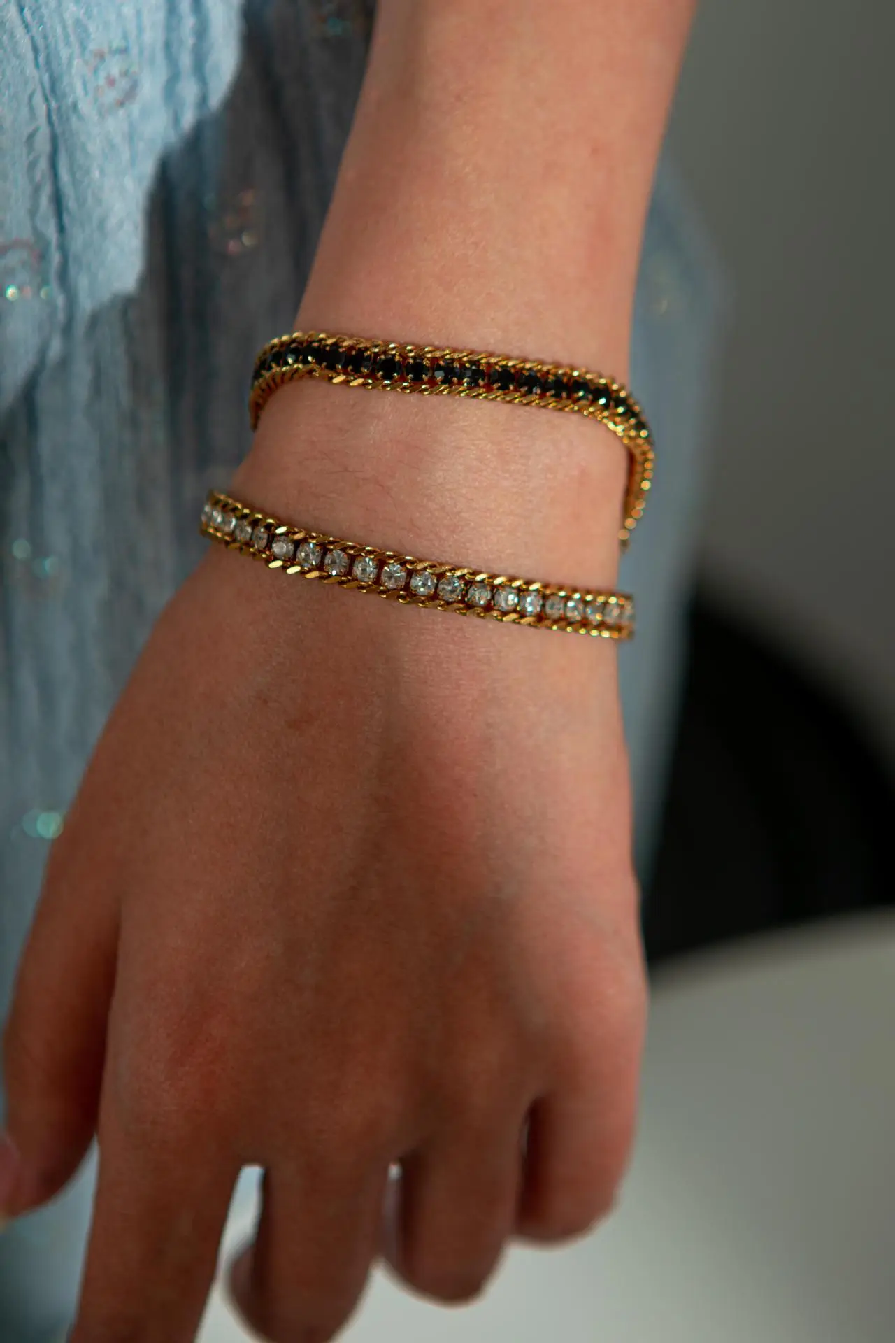 Luxury Titanium Bracelet with Micro-Inlay & Three-Layer Design — feature 27
