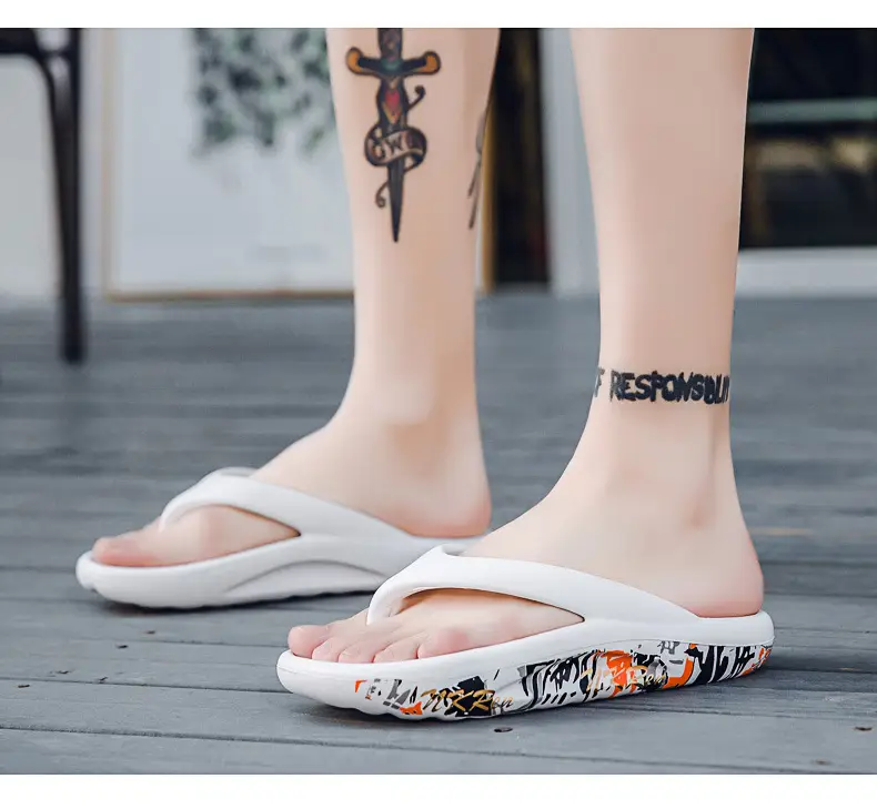 2026 New Summer Style Large Size Flip-Flops for Men, Thick-Soled Outdoor Beach Shoes, Lightweight and Breathable Couple's Flip-Flops — feature 13