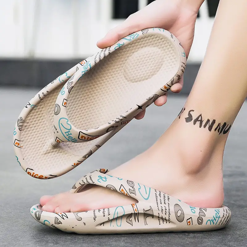 2026 New Summer Style Large Size Flip-Flops for Men, Thick-Soled Outdoor Beach Shoes, Lightweight and Breathable Couple's Flip-Flops - Image 4