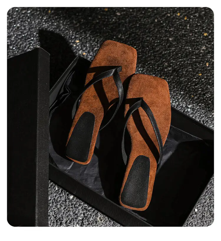 New Style Simple Color-matching Wedge Flip-flops Women's Summer Fashionable Outer Wearing Mid-heel Sandals — feature 17