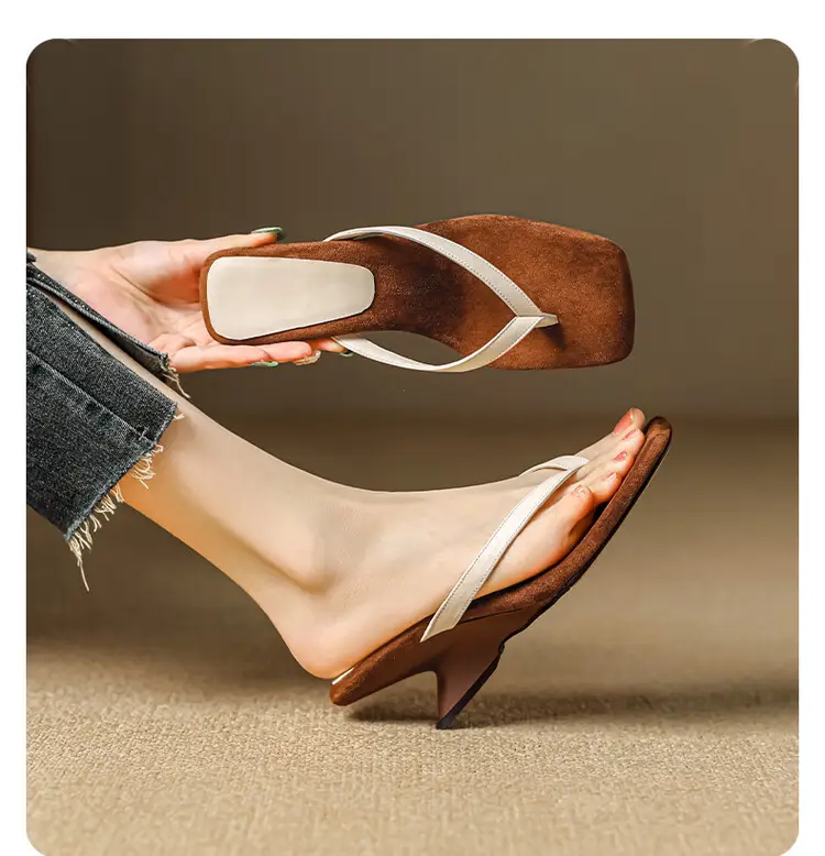 New Style Simple Color-matching Wedge Flip-flops Women's Summer Fashionable Outer Wearing Mid-heel Sandals — feature 9