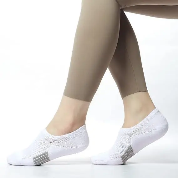 Summer Thin Mesh Large Size Boat Socks for Women, Sports Running Socks for Men, Breathable Sweat-Absorbing Short Socks, Anti-Odor Color-Blocked Cotton Socks — feature 30