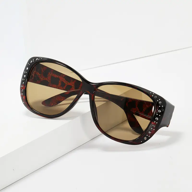 European and American New Style Sunglasses Retro Fashion Diamond-Encrusted Sunglasses Women's Trendy Big Face Display Glasses Frames Polarized Lenses - Image 10