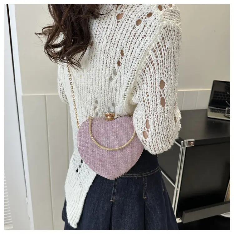 Heart-Shaped Gold Chain Women's Bags Set of 4 — feature 11