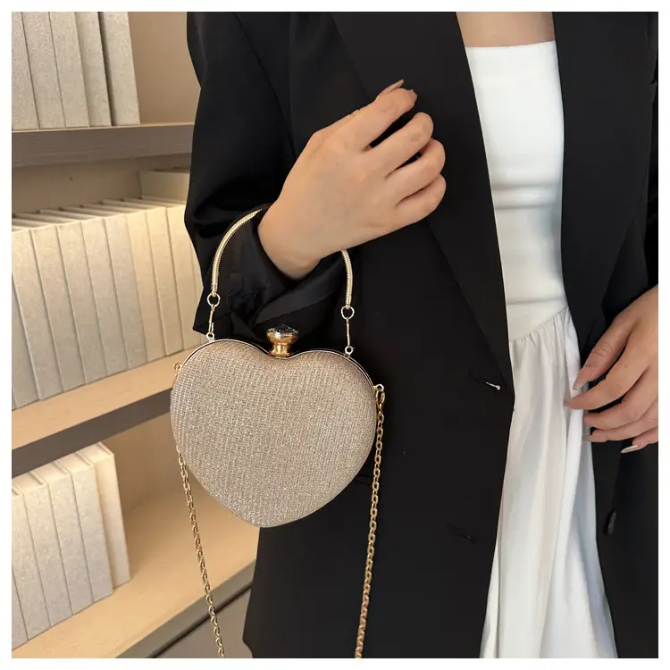 Heart-Shaped Gold Chain Women's Bags Set of 4 — feature 15