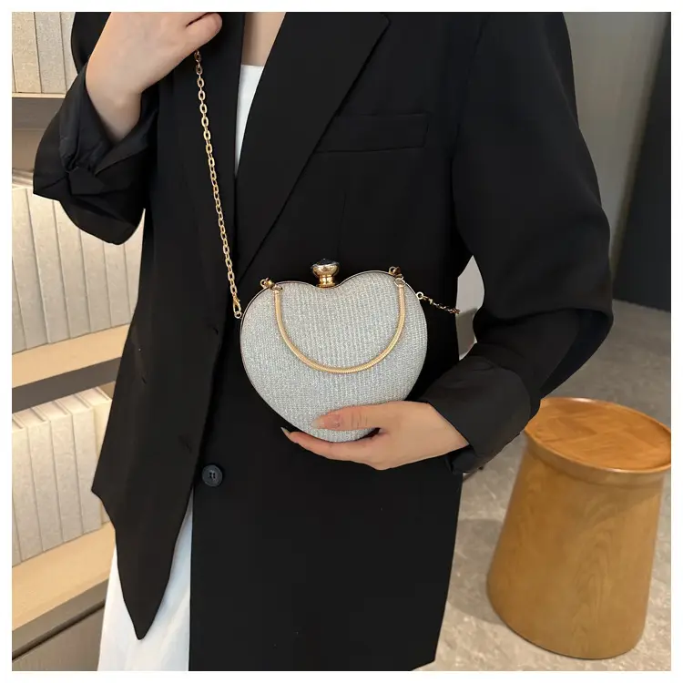 Heart-Shaped Gold Chain Women's Bags Set of 4 — feature 19
