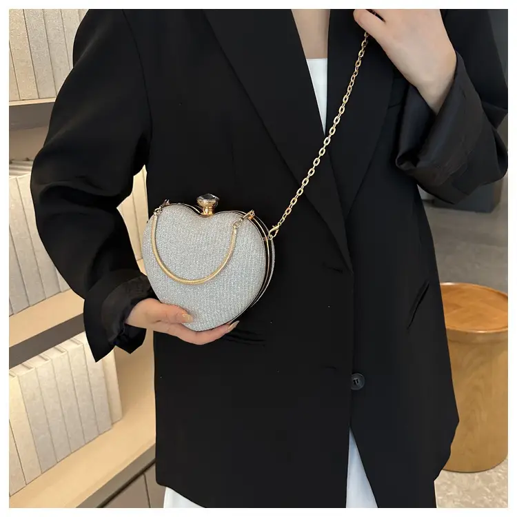 Heart-Shaped Gold Chain Women's Bags Set of 4 — feature 20