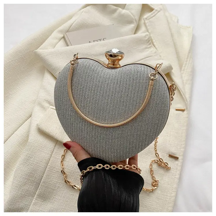 Heart-Shaped Gold Chain Women's Bags Set of 4 — feature 28