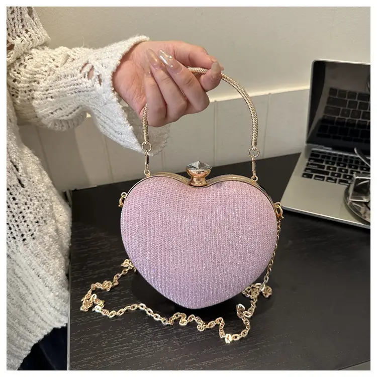 Heart-Shaped Gold Chain Women's Bags Set of 4 — feature 9