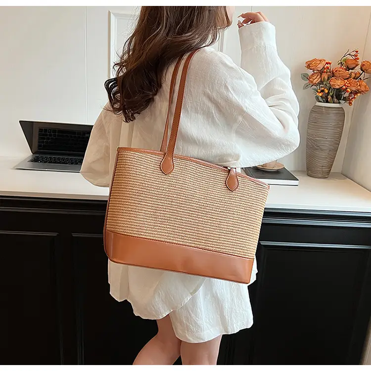 Women's Large Capacity Woven Straw Tote Bag Brown — feature 16