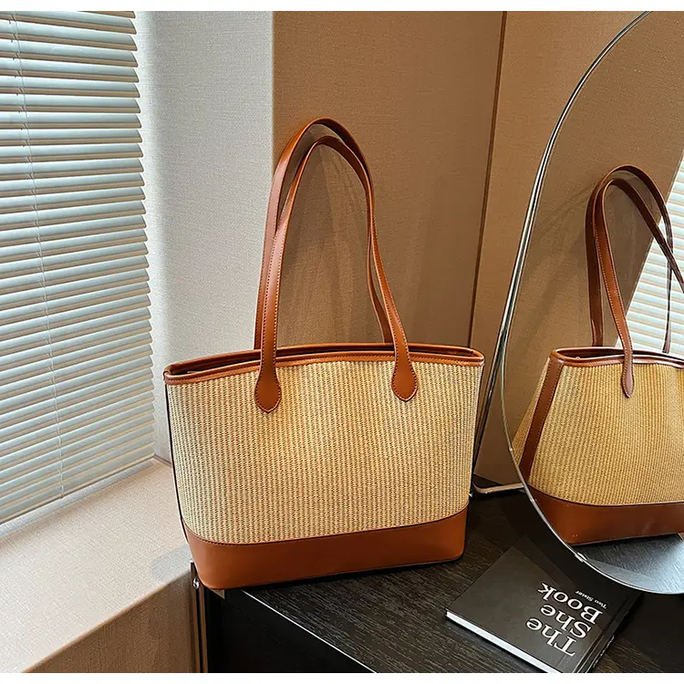 Women's Large Capacity Woven Straw Tote Bag Brown — feature 20