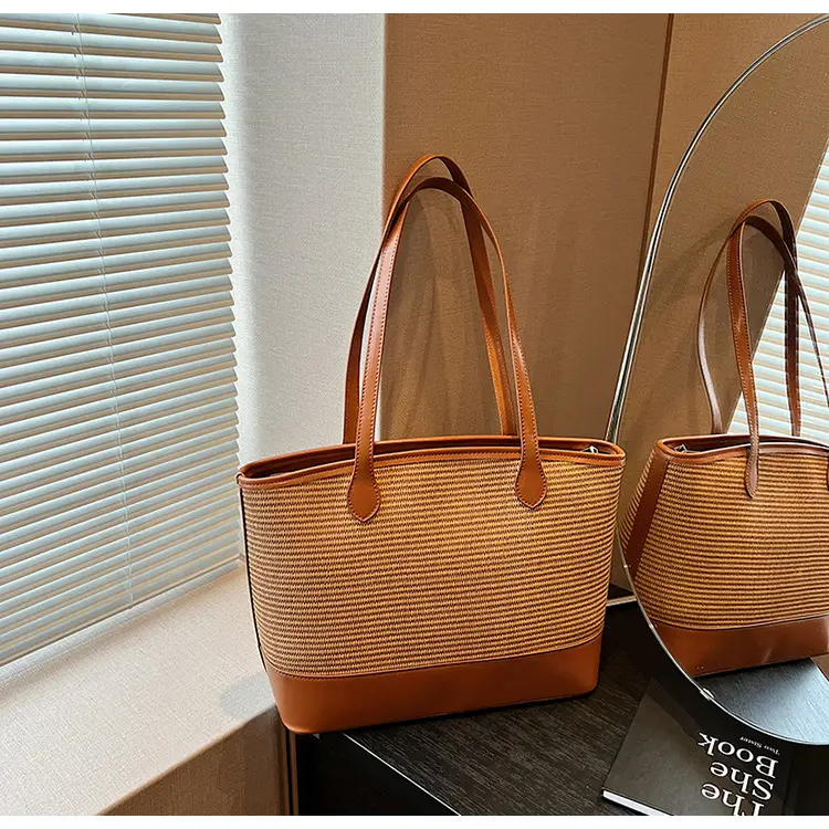 Women's Large Capacity Woven Straw Tote Bag Brown — feature 25