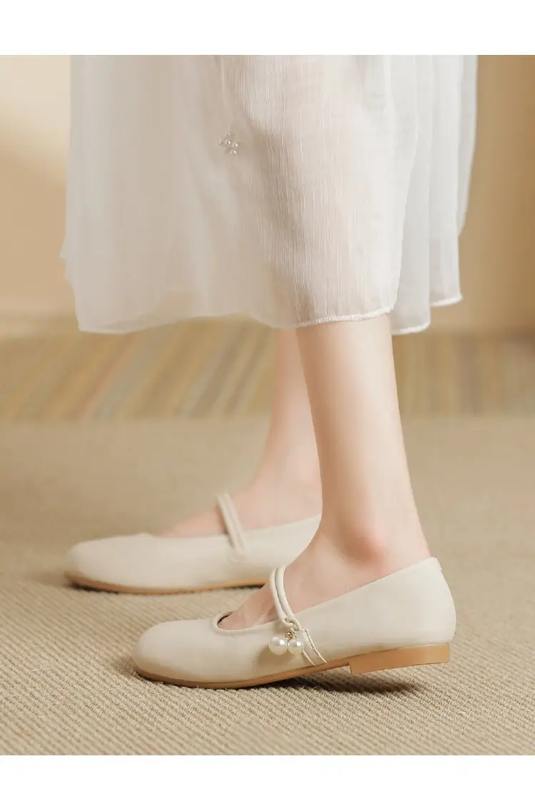 Women's Soft Leather French Mary Jane Shoes White Pearl — feature 10