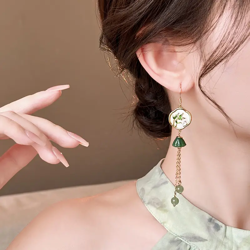New Chinese Bamboo Leaf Tassel Earrings Women's Light Luxury — feature 3