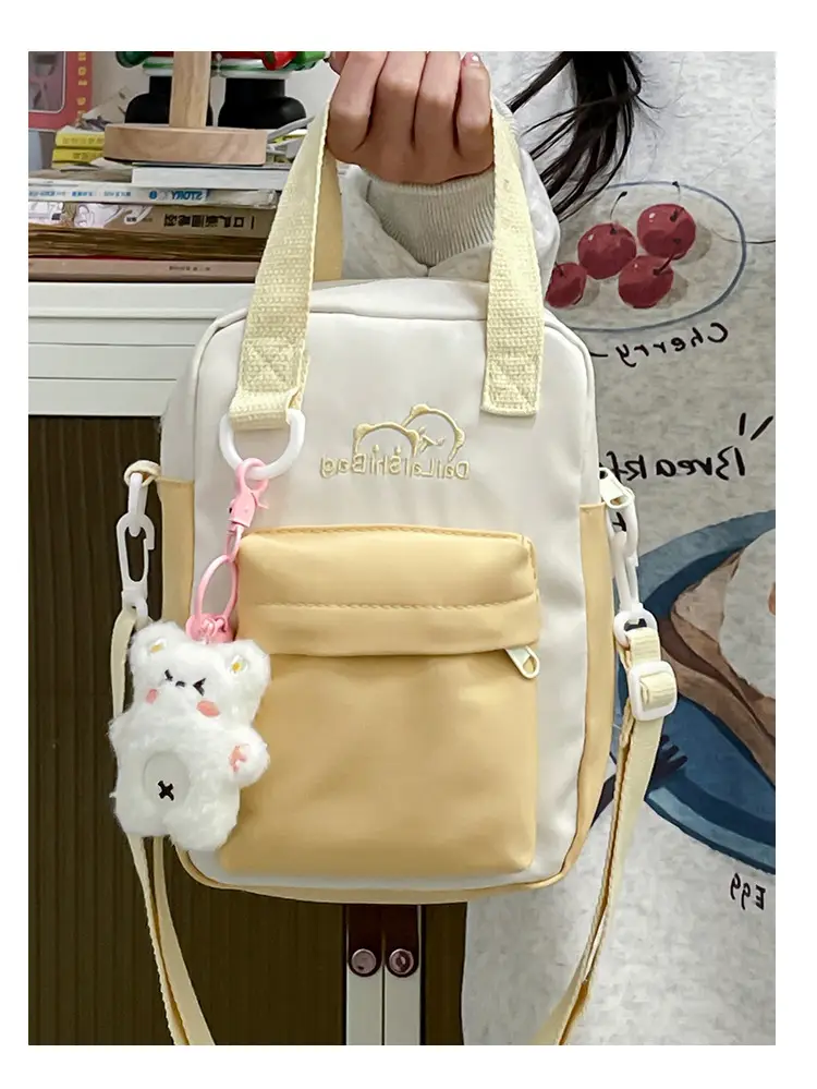Cute Bear Design Shoulder Bag for Girls — feature 4