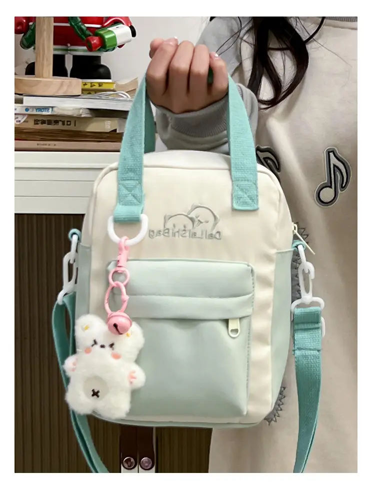 Cute Bear Design Shoulder Bag for Girls — feature 8