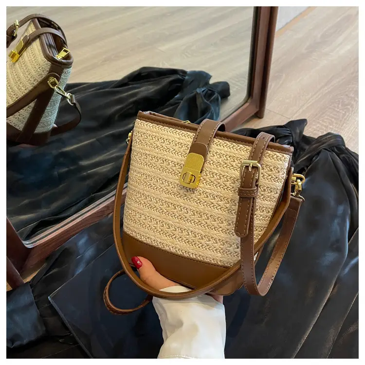 Women Straw Handbag Brown Brown Leather Strap — feature 17