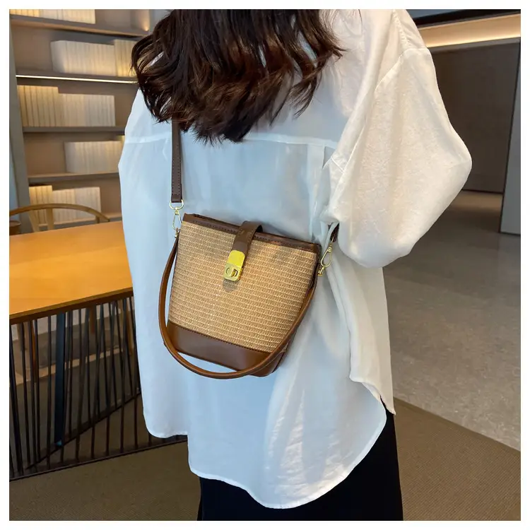 Women Straw Handbag Brown Brown Leather Strap — feature 25