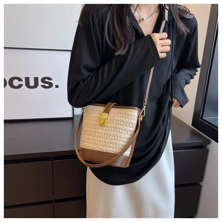 Women Straw Handbag Brown Brown Leather Strap — feature 29